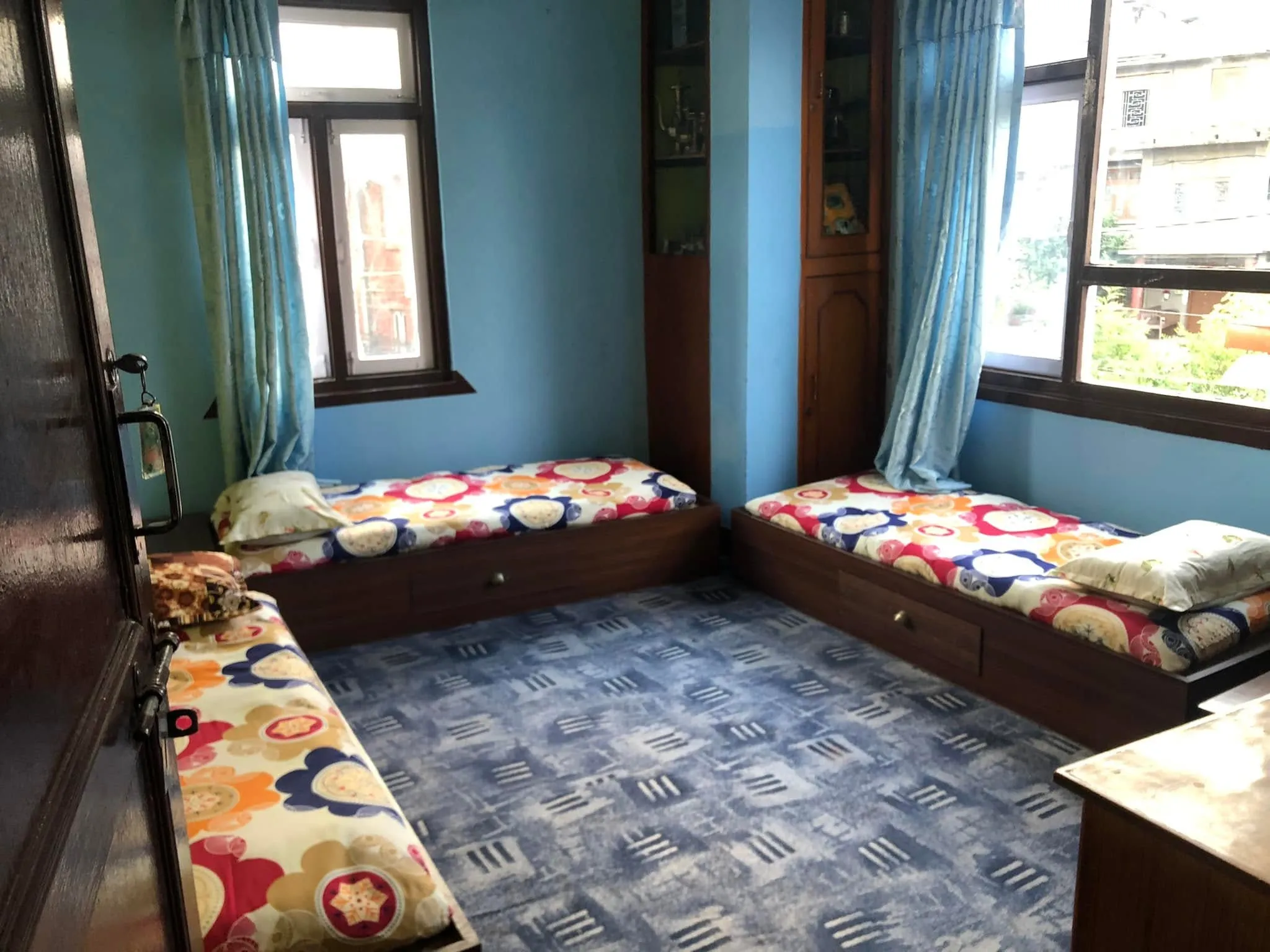 Room 8